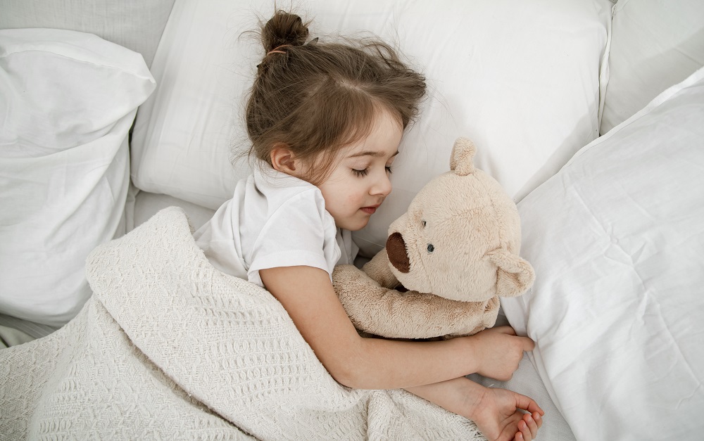 Как без истерик уложить ребёнка спать: 7 советов родителям - Лайфхакер
